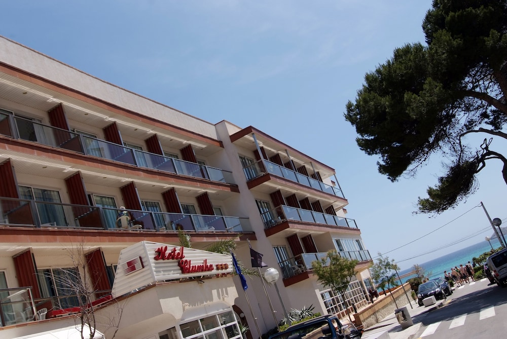 Clumba Hotel 4/50