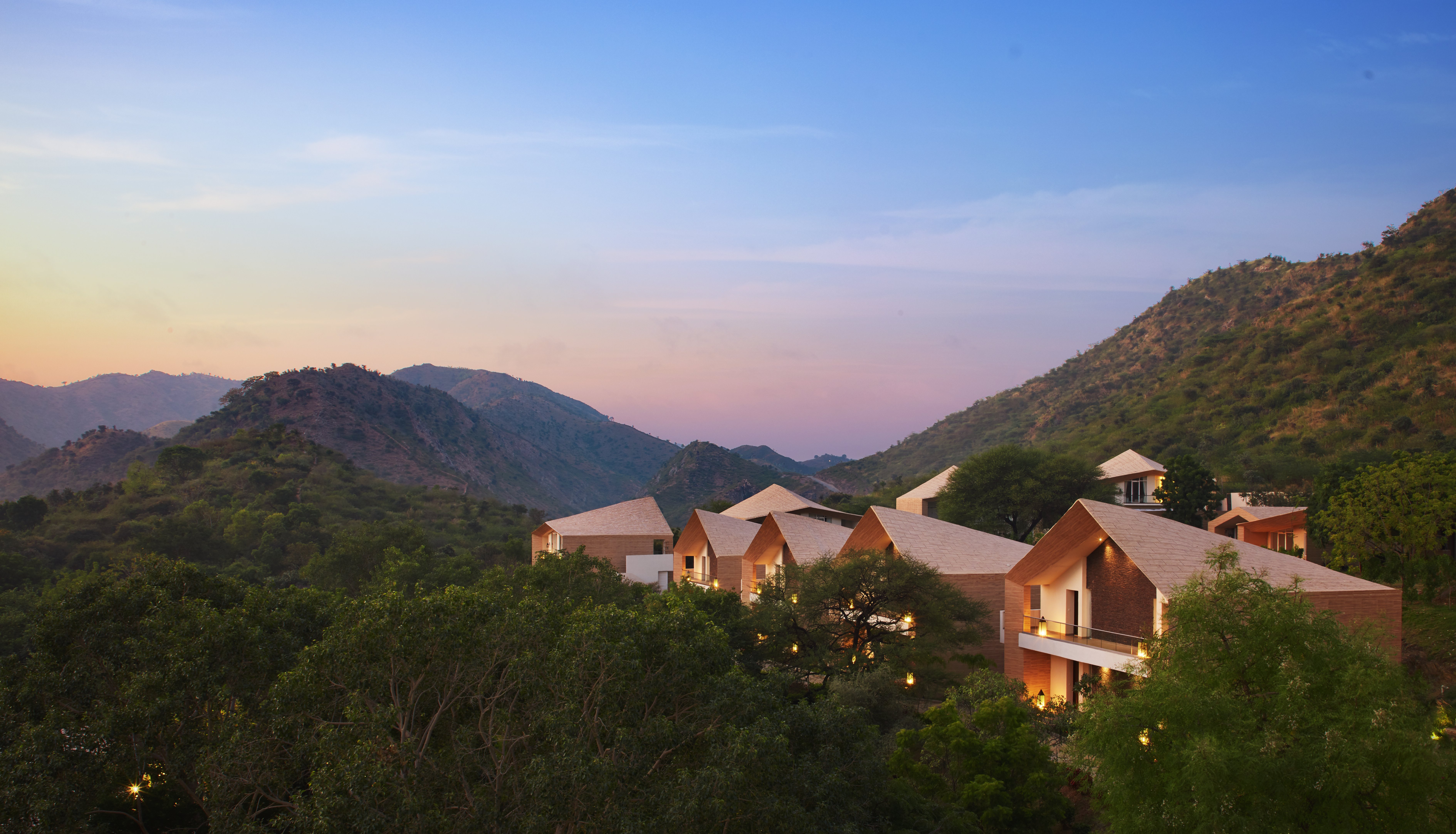 Taj Aravali Resort And Spa Udaipur 80/85