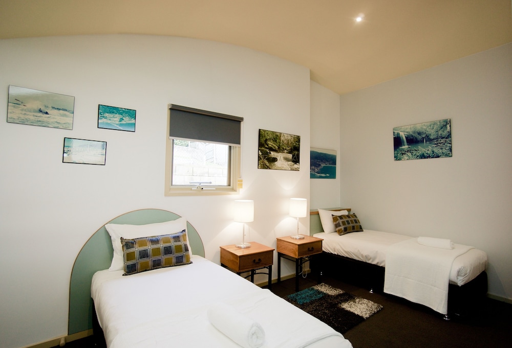 Pierview Apartments 4/24