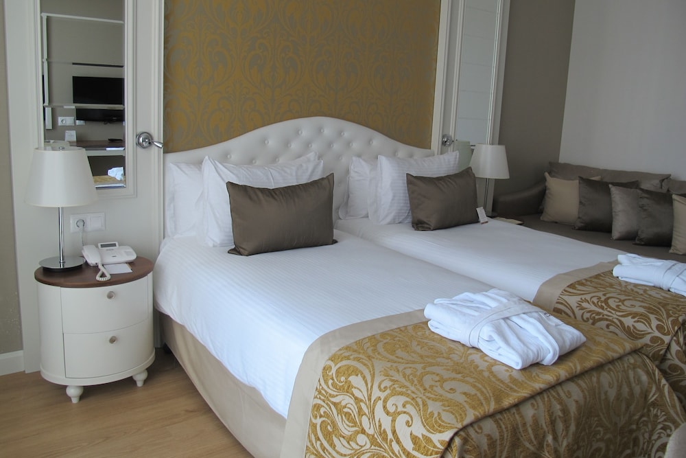 Aska Lara Resort and Spa 25/63