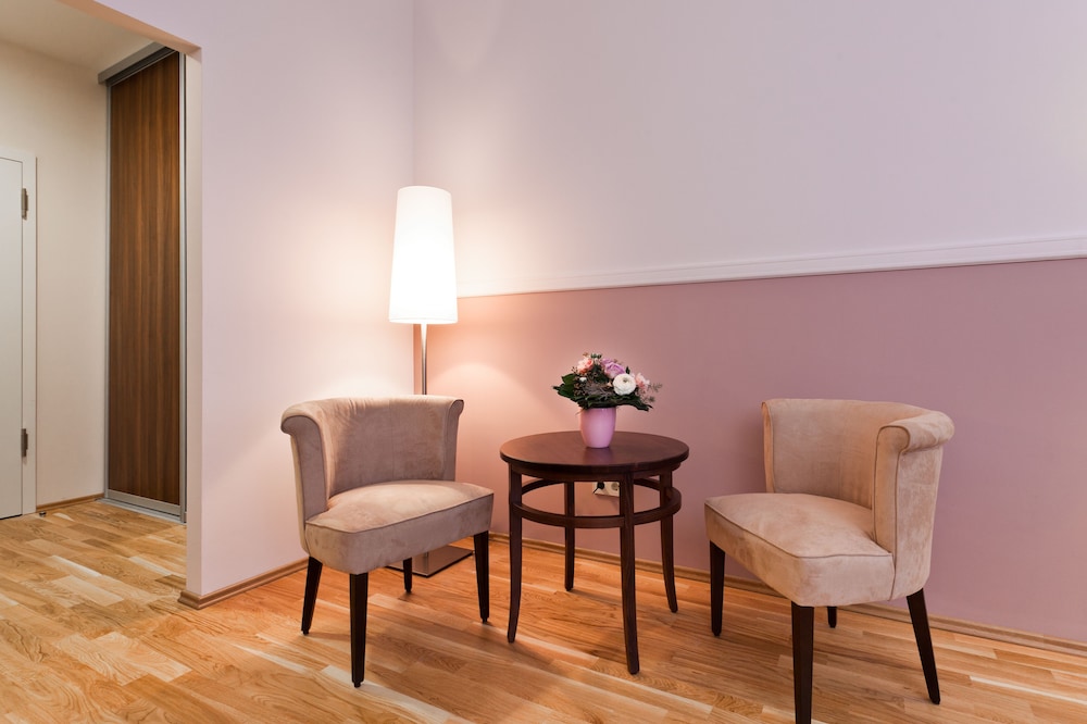 Aparthotel am Schloss 27/45