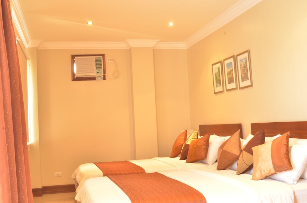 Alona Golden Palm Resort photo5