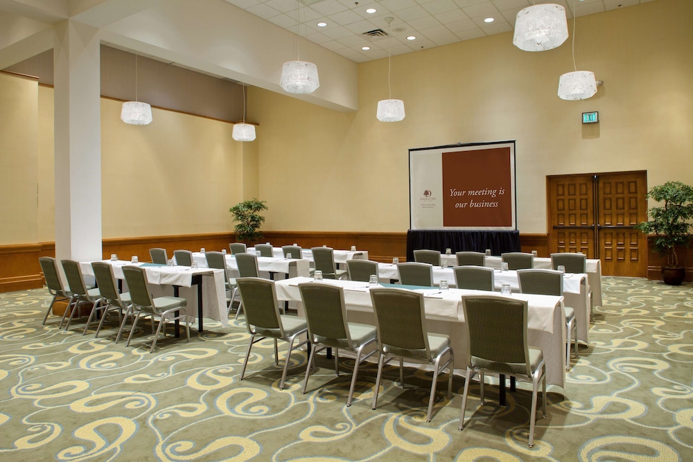 DoubleTree by Hilton Hotel Albuquerque 45/54