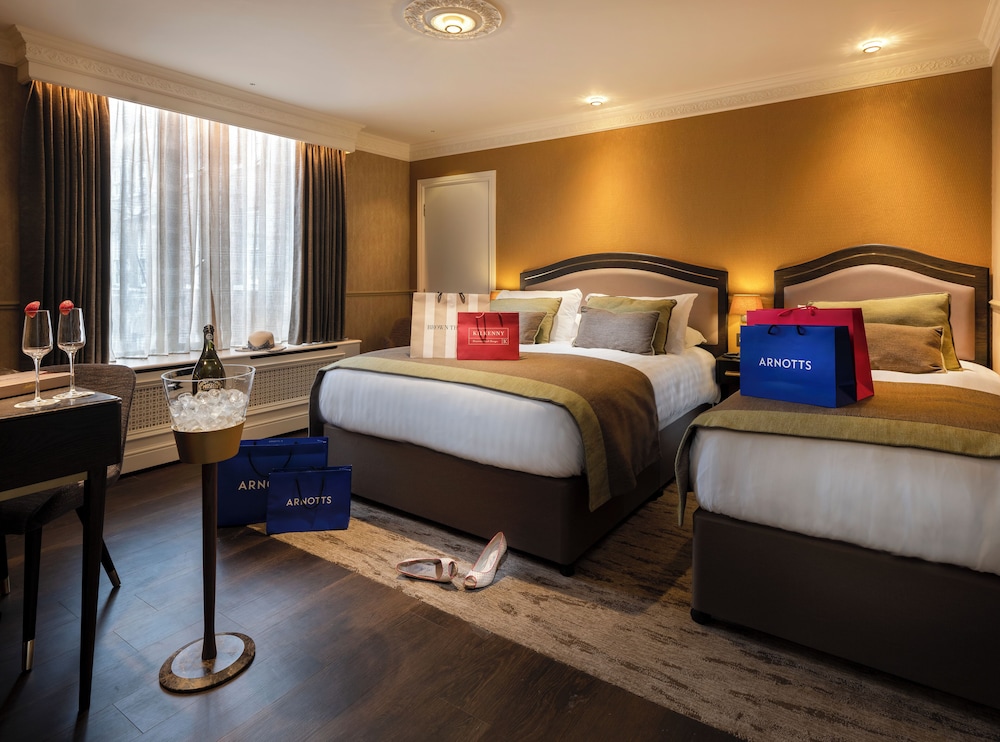 CLASSIC, TWIN BEDS