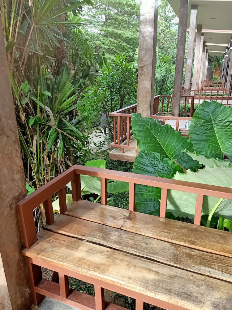 LANTA PEARL BEACH RESORT 57/78