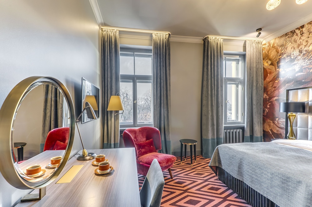 Grand Poet Hotel By Semarah 47/60