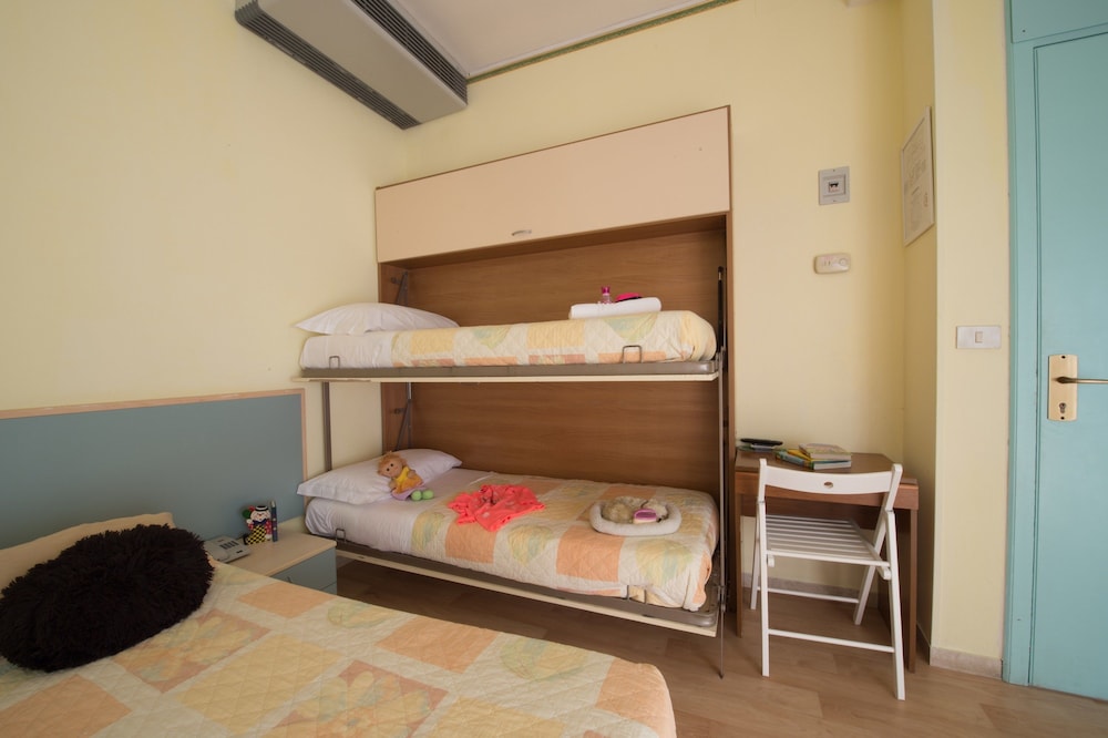 Hotel Venezuela 12/50