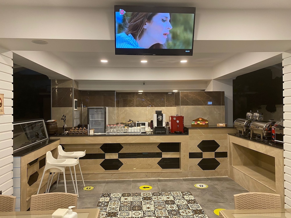 MIYAS LUXURY HOTEL 9/23