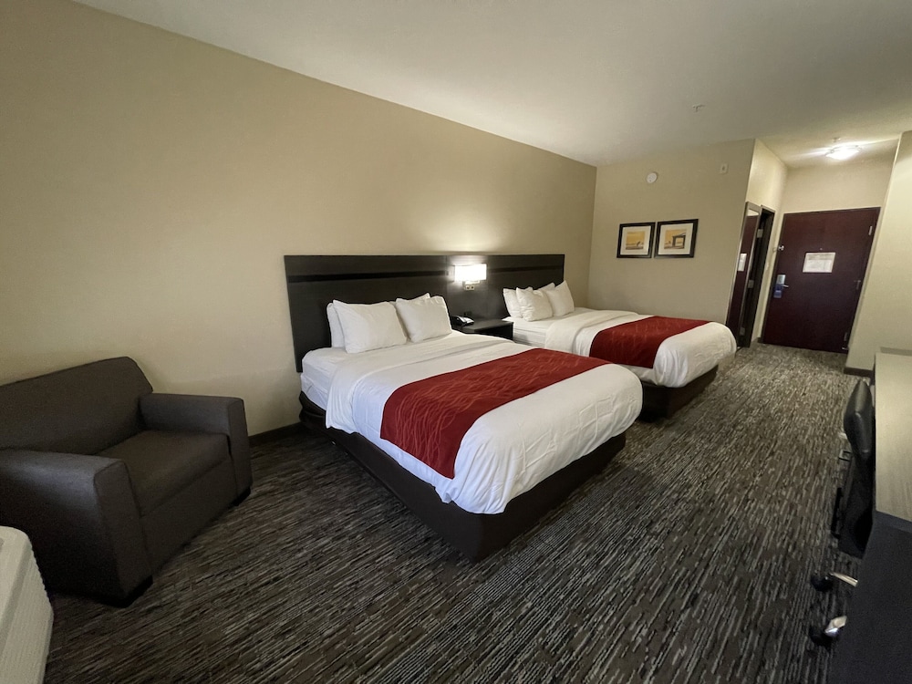Comfort Inn Orange I-10 12/44