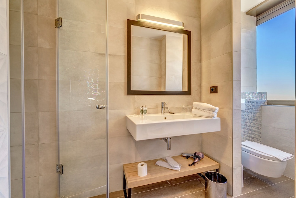 The View Luxury Rooms 66/71