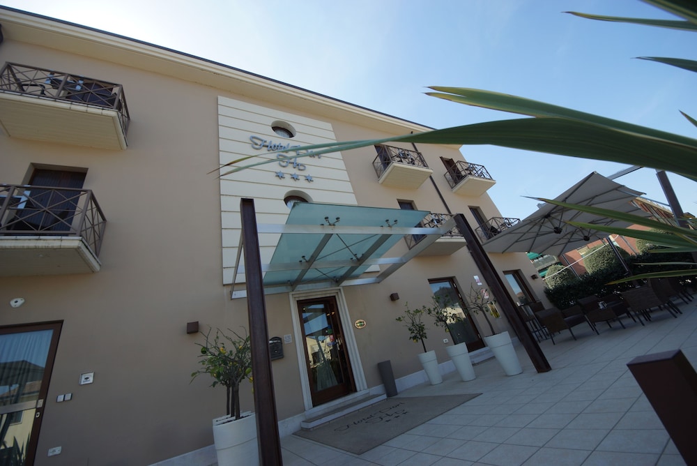 Hotel Dori 8/36