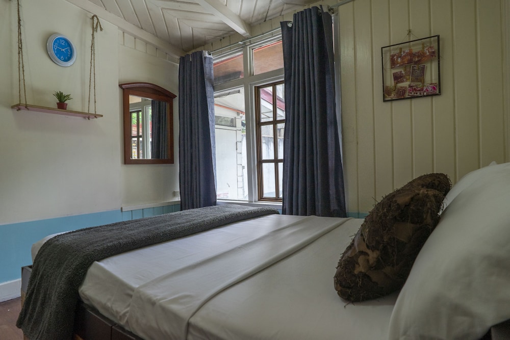 The Old Orangewood Bed And Breakfast 14/70