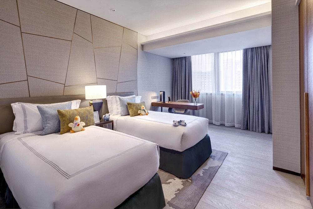Fraser Suites Dalian 10/82