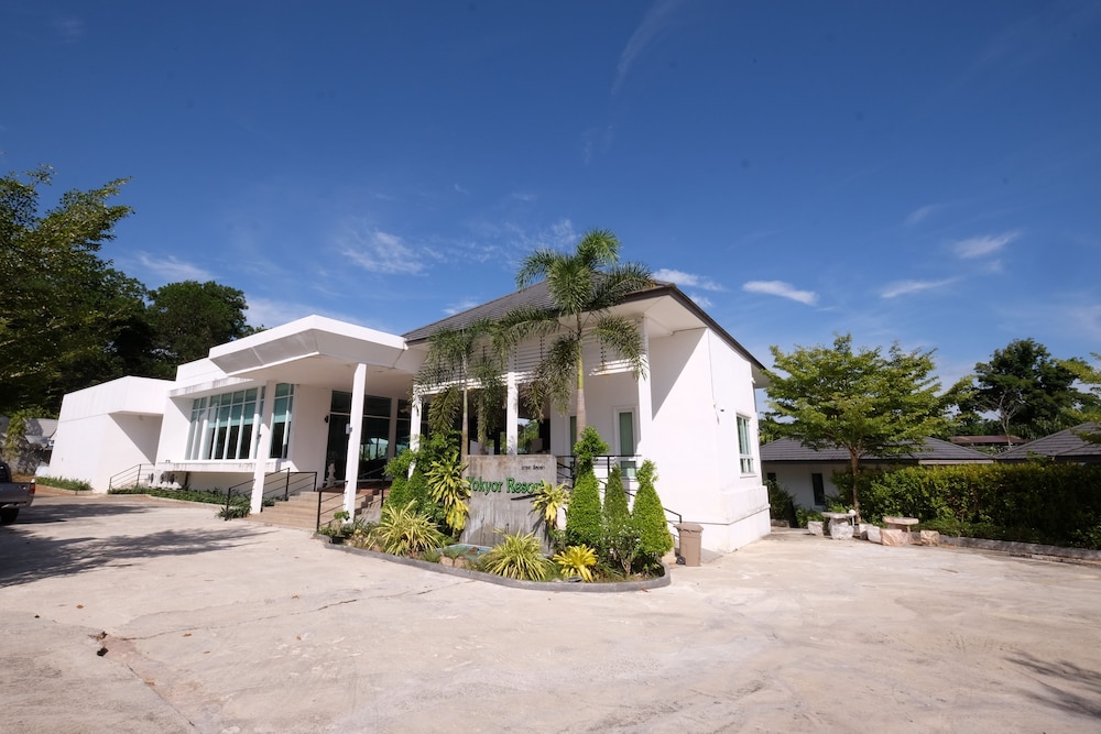 Yokyor Resort 7/36
