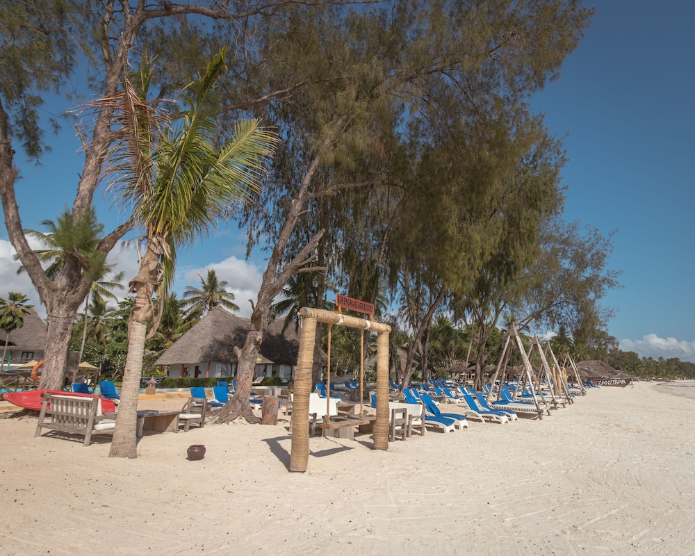 Kiwengwa Beach Resort 66/72