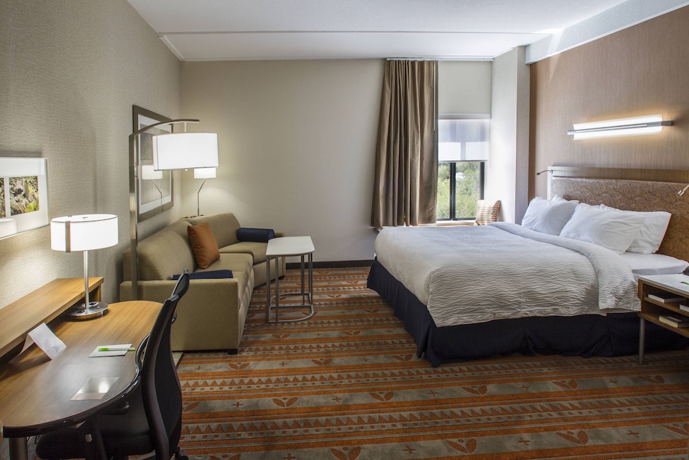 Springhill Suites Deadwood 9/34