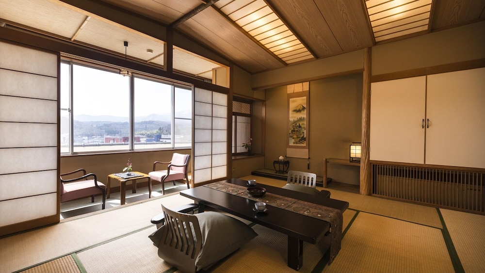 Ryokan Sanjiro 31/49