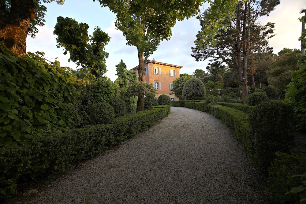 Fontelunga Hotel & Villas 32/50