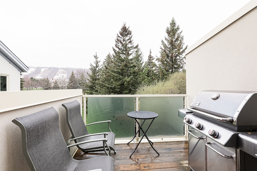 The Lodges At Blue Mountain Sierra Lane Condos 22/45