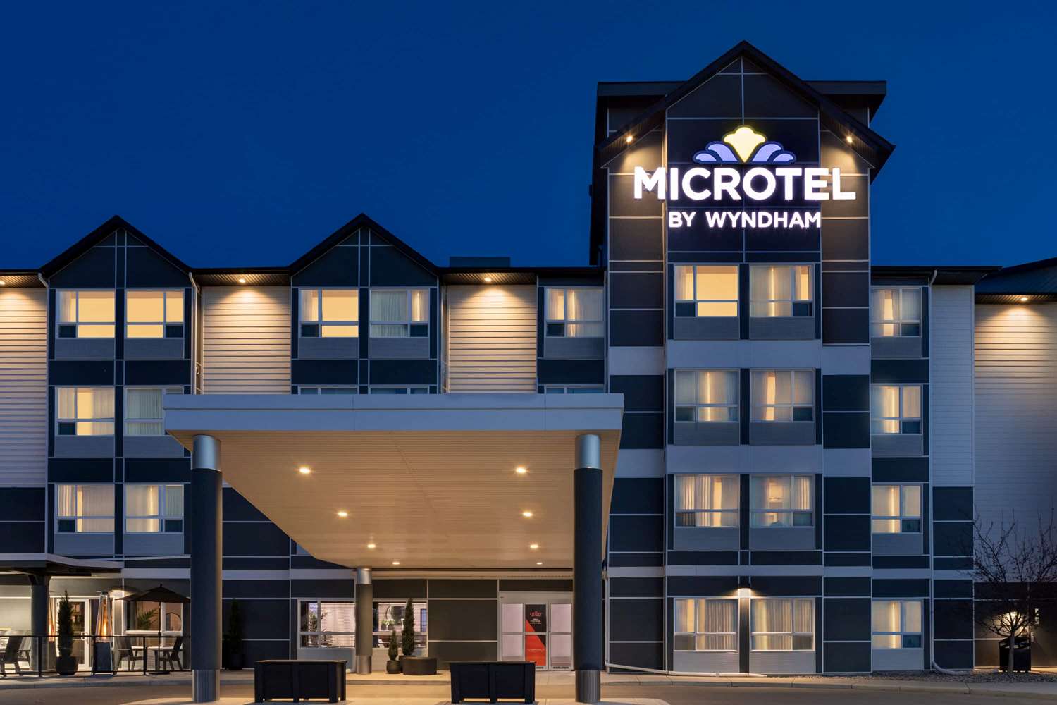 Microtel Inn Suites By Wyndham Weyburn 1/27