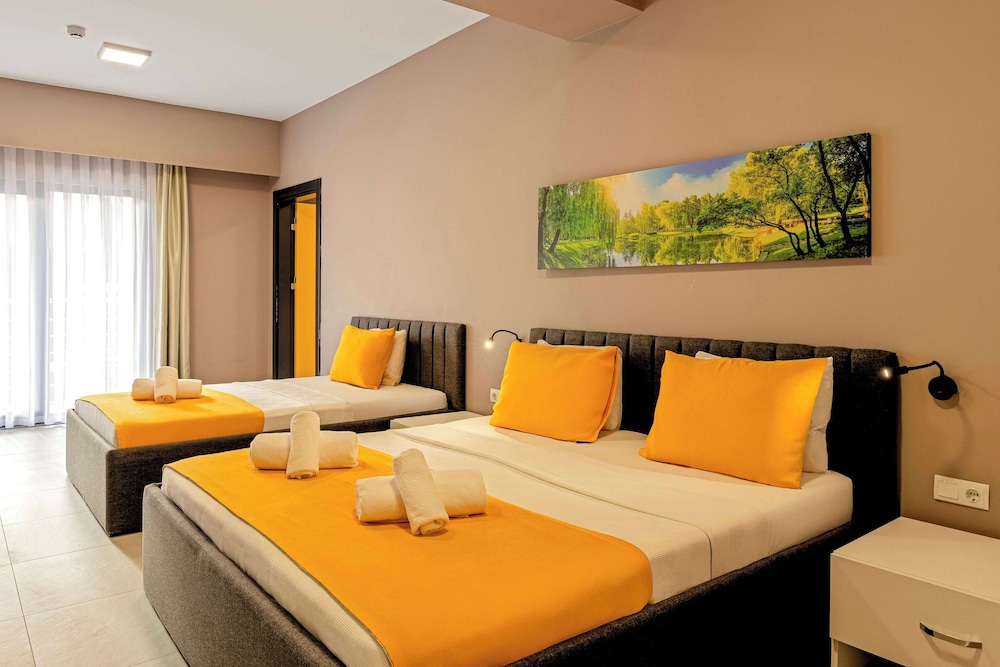 First Joy Hotel 13/49