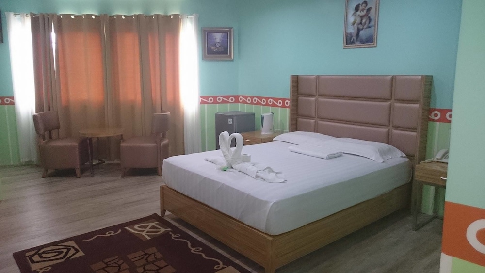 Jeamco Royal Hotel - Palawan 19/58