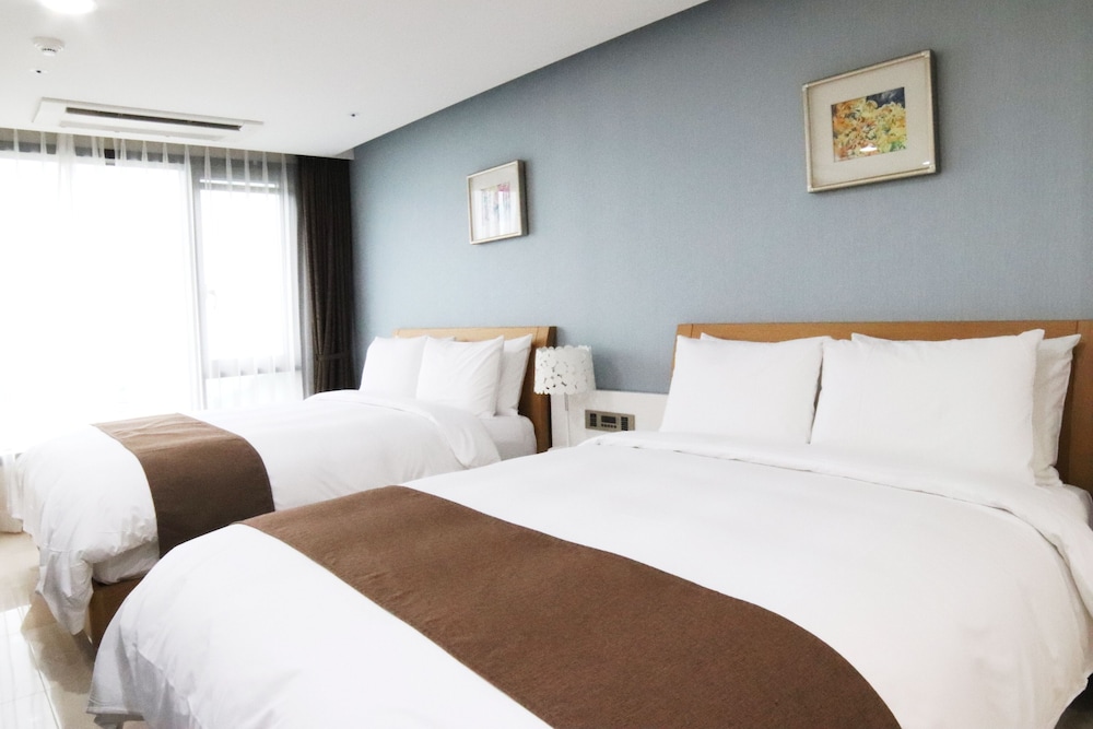 Mstay Hotel Jeju 23/64