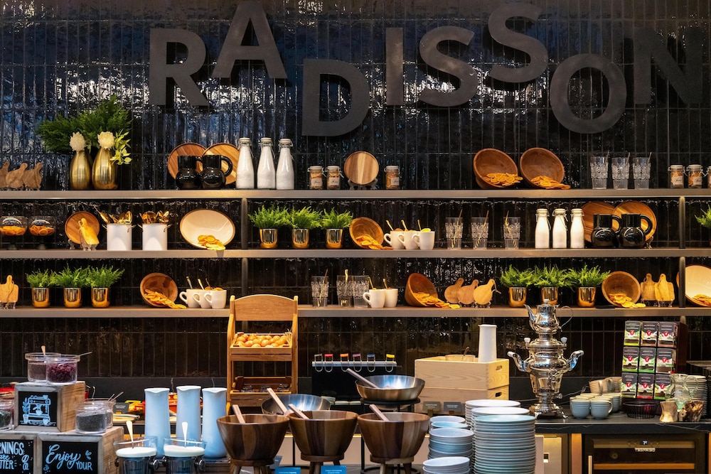 Radisson Collection Hotel, Basilica Budapest 1/44
