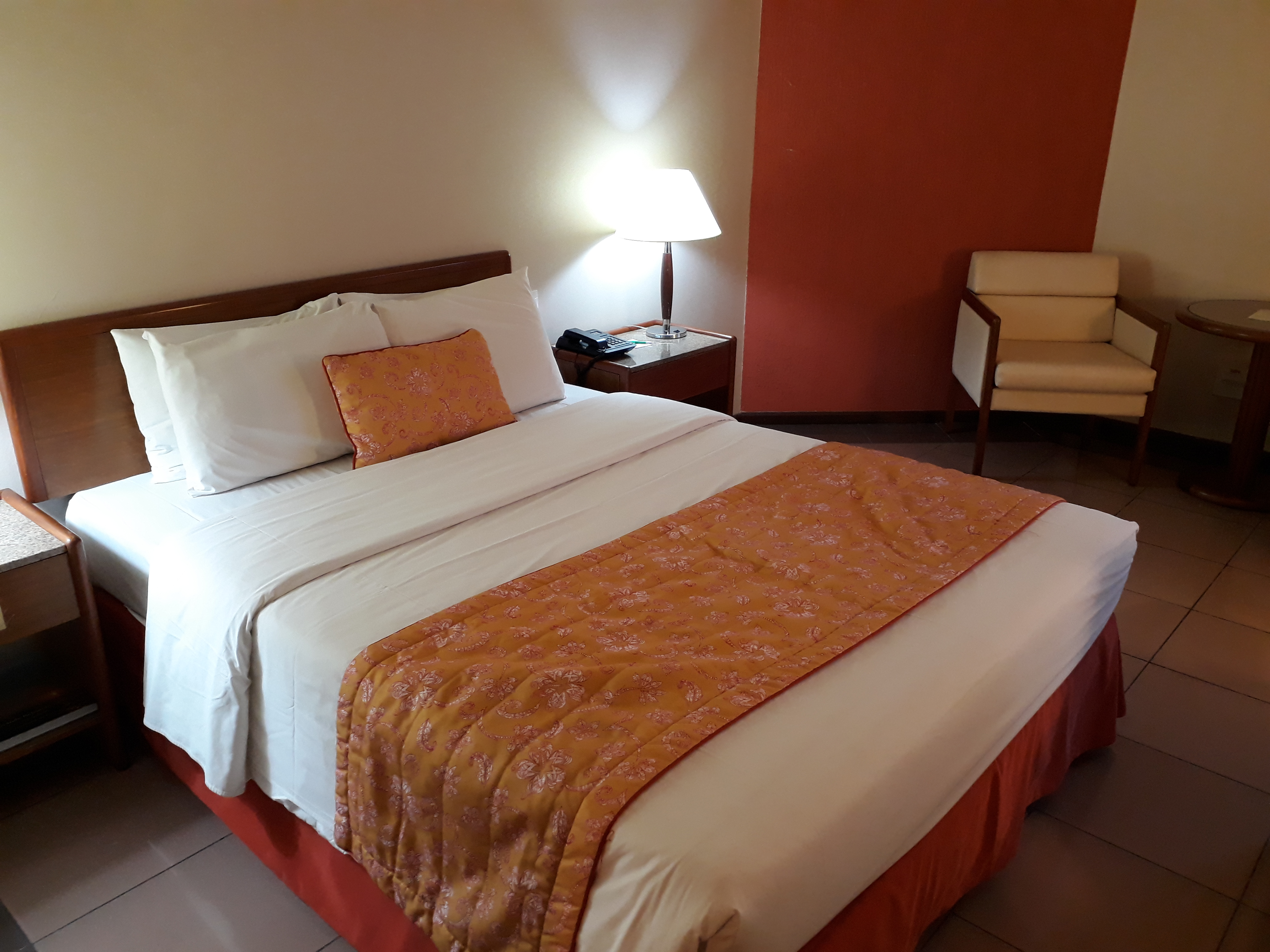 Room, Queen Bed
