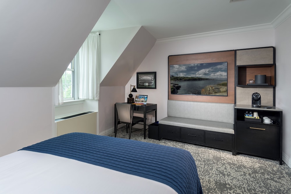 Hanover Inn Dartmouth 30/63