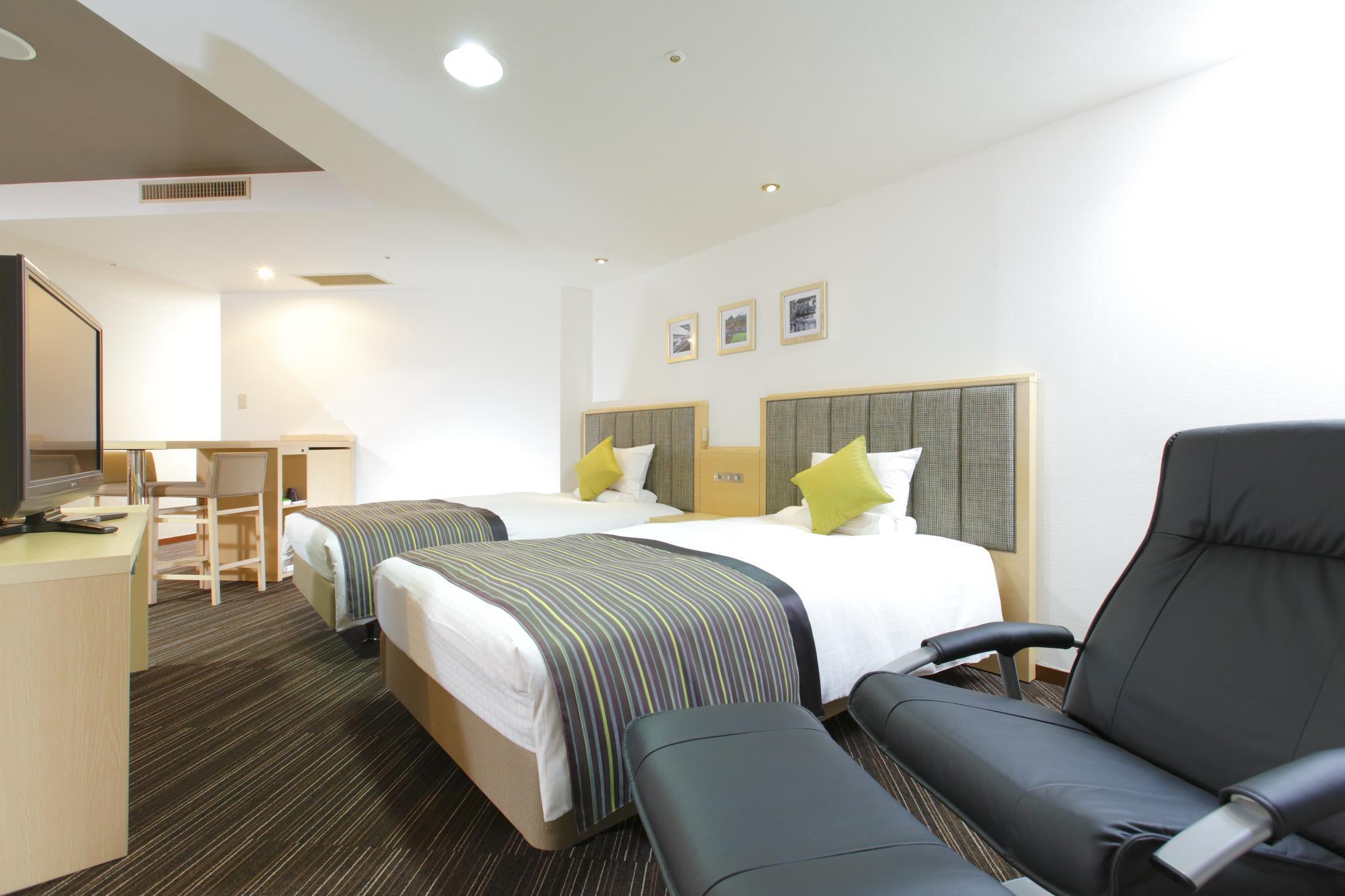 Semi Room, Deluxe, 2 Semi Double Beds, Smoking
