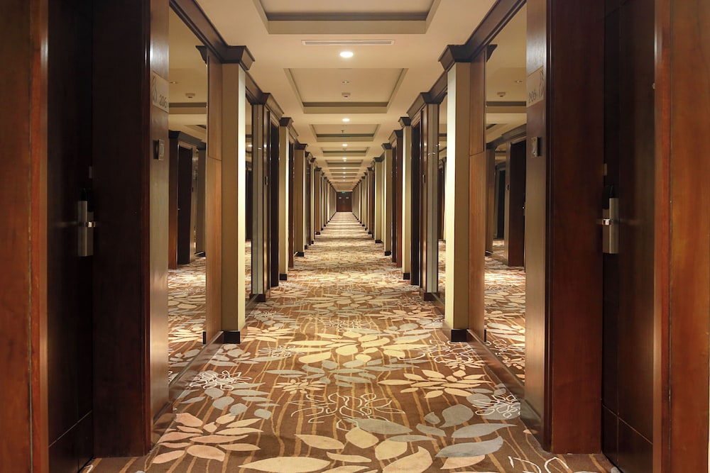 SWISS-BELHOTEL BORNEO BANJARMASIN 58/64
