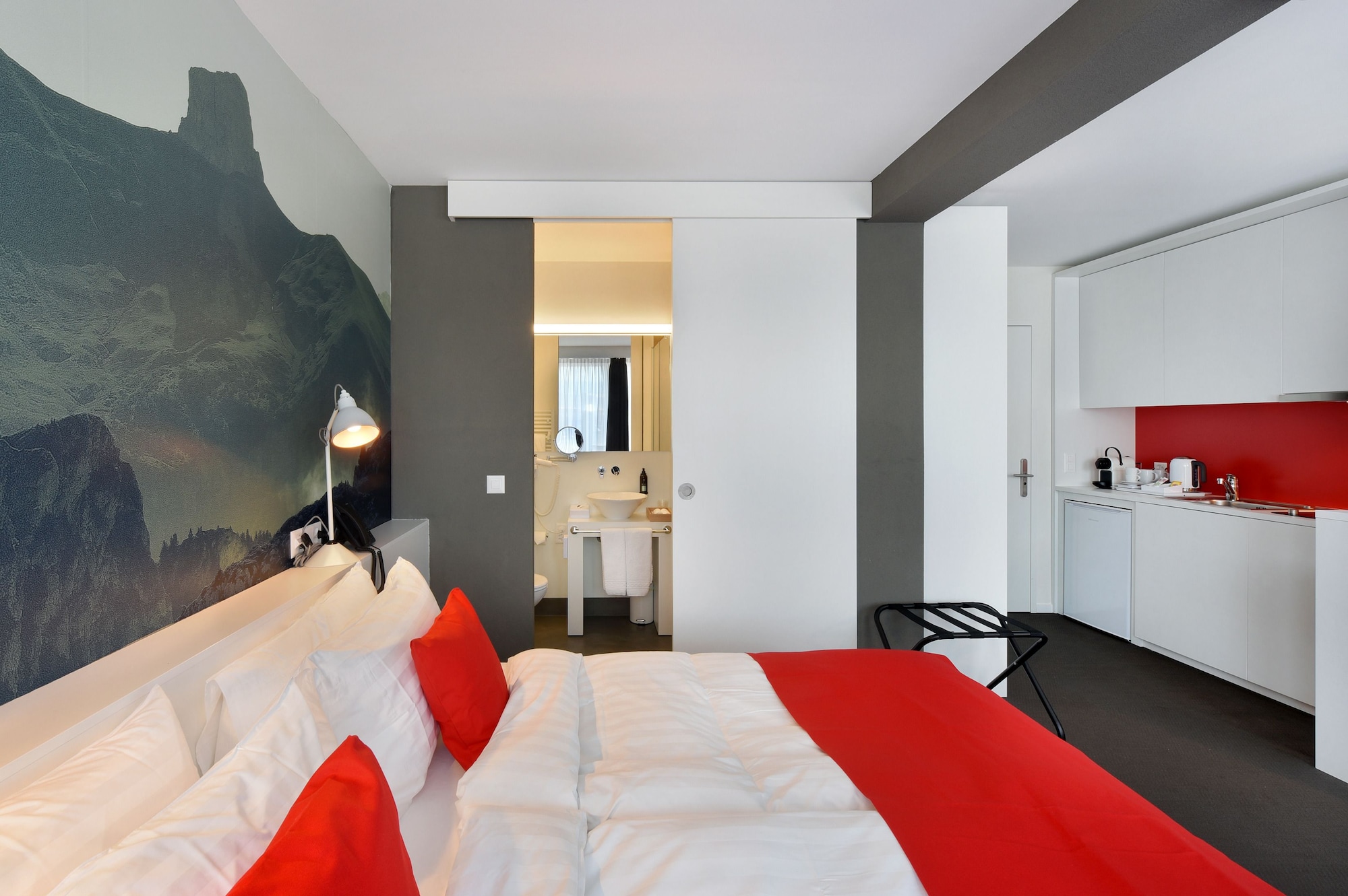 DELUXE, DOUBLE BED, TERRACE, KITCHENETTE