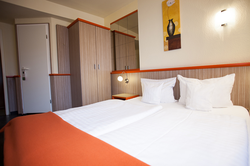 Room, Double Bed