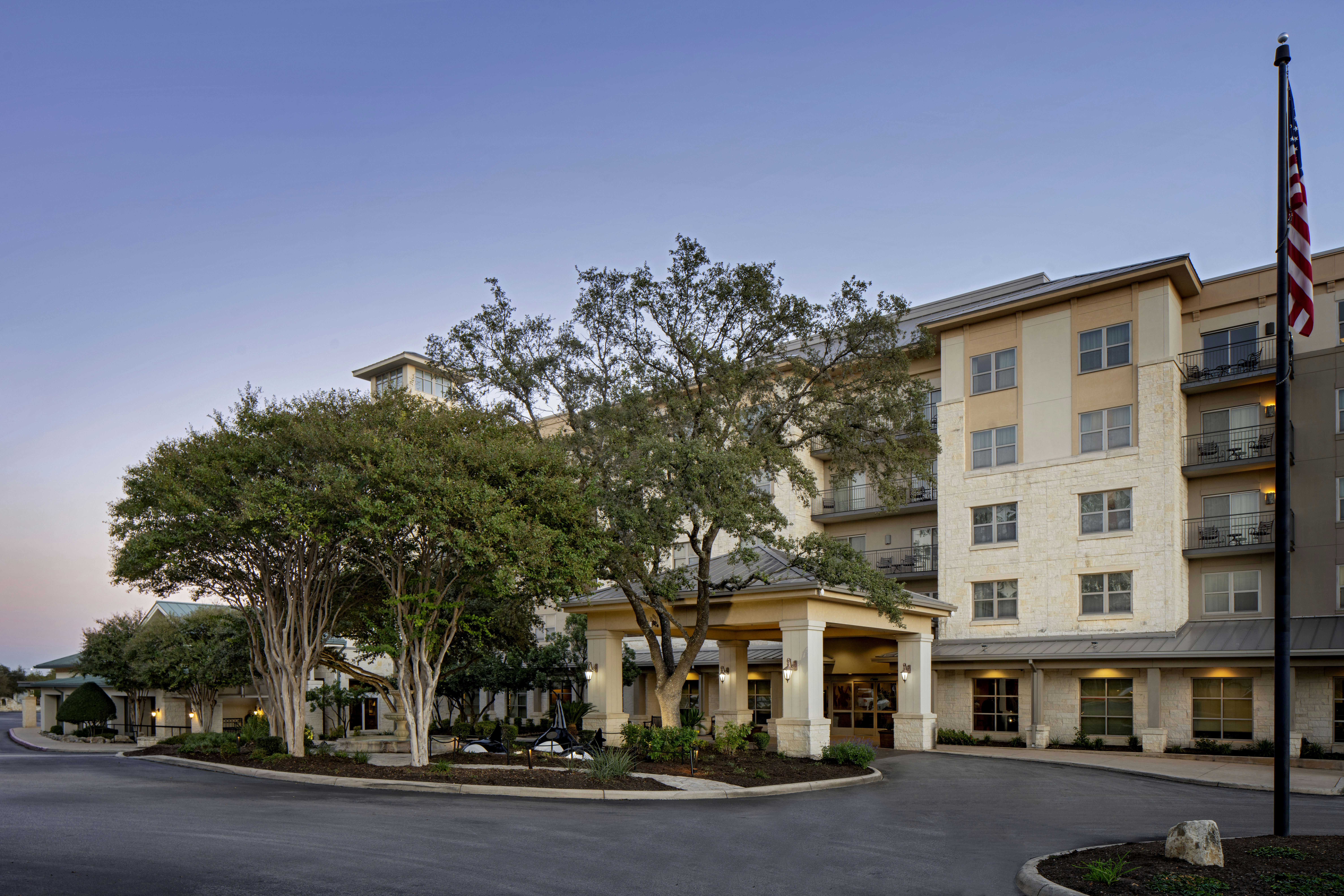Hilton San Antonio Hill Country 67/74