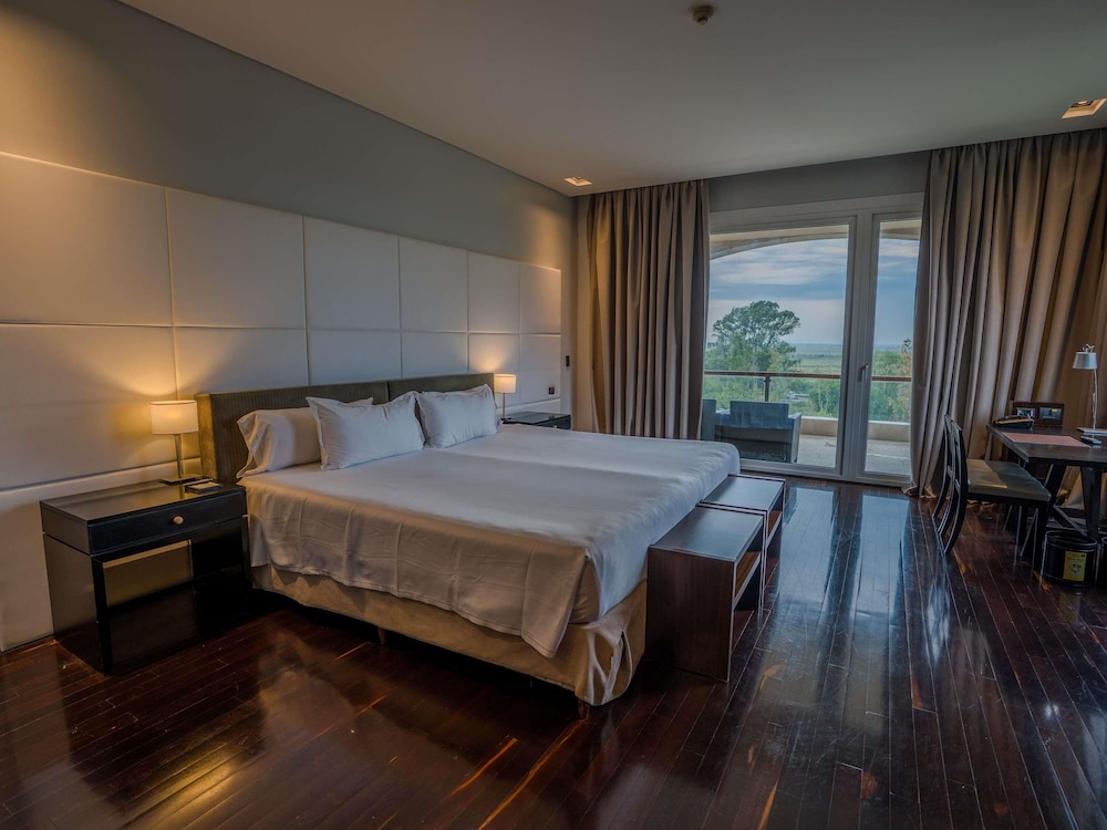 غرفة سوبيريور بسرير كينج، Sofitel La Reserva Cardales 3/10