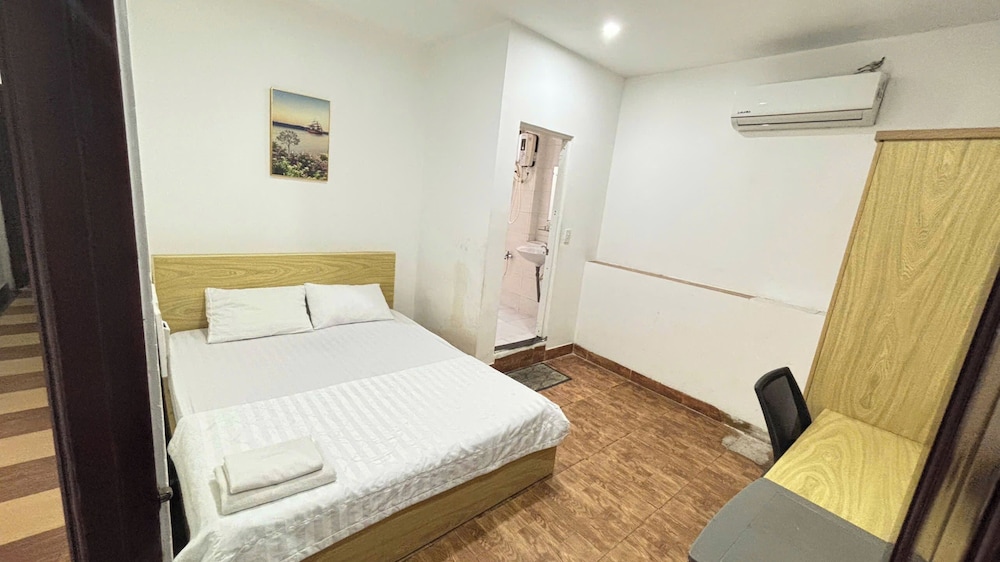 95 Lam Son Hotel 19/42