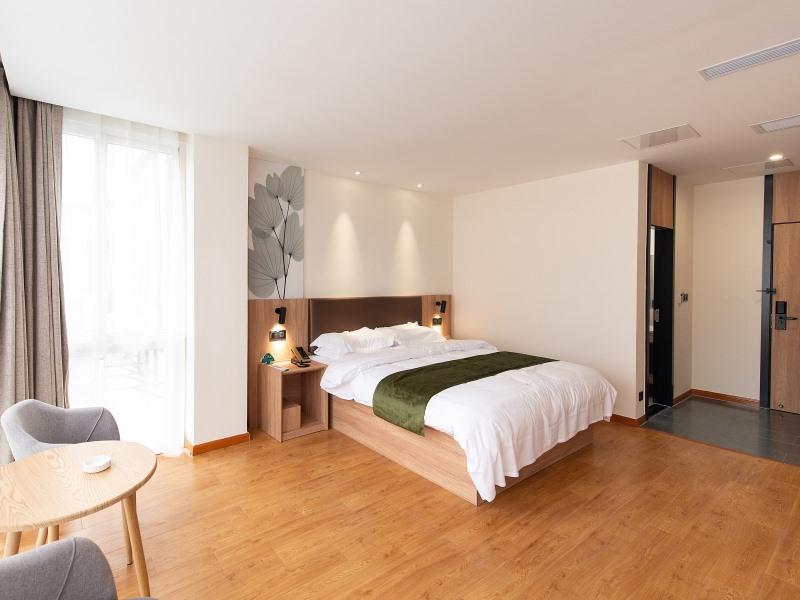 GreenTree Inn Wuxi Jiangyin City Wanda Plaza Tongfu Road Express Hotel 20/49