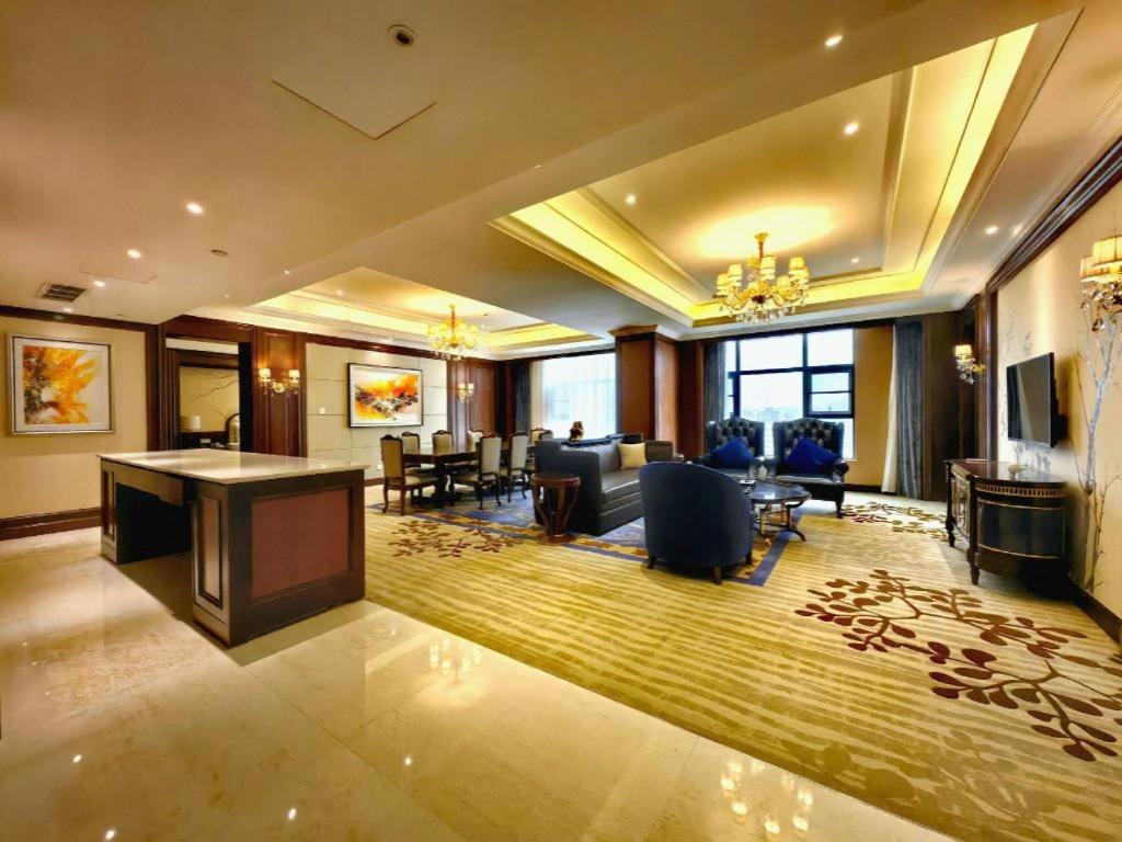 Lobby at Argyle Hotel Pengzhou, CHENGDU