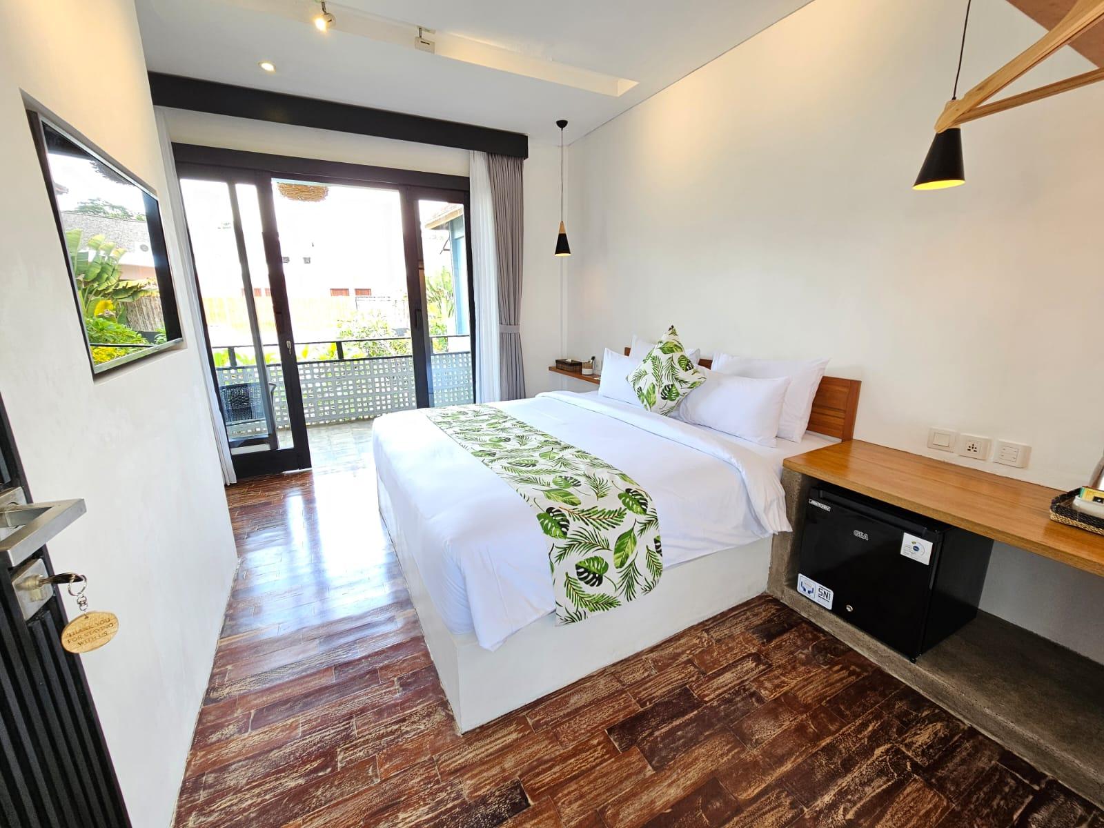 Standard, Queen Bed, Balcony