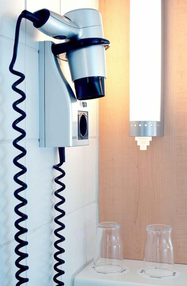 IBIS BERLIN MITTE HOTEL 44/73