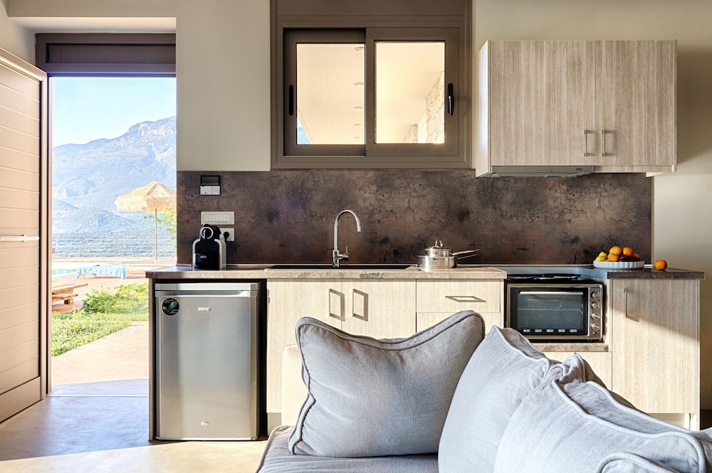 Euphoria Suites 10/41