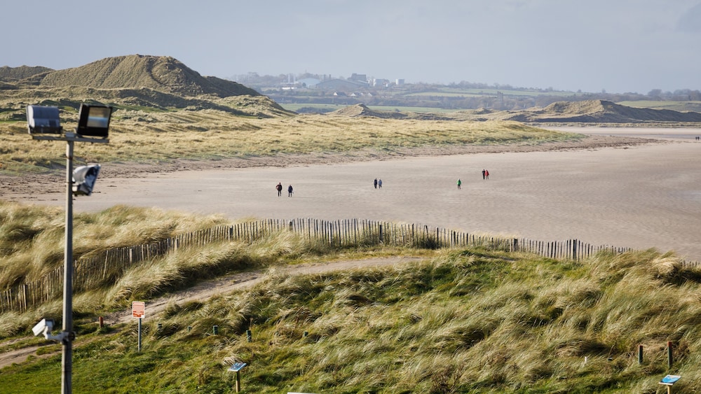 Ocean Sands Hotel 33/40
