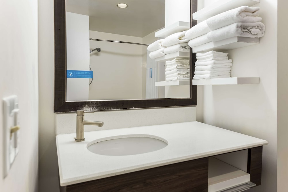 Hampton Inn by Hilton Columbus I-70E/Hamilton Rd. 32/72