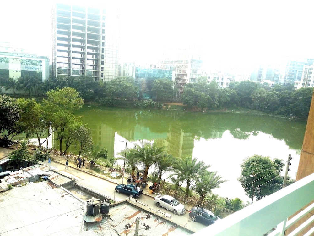 HOTEL LAKE VIEW PLAZA 49/50