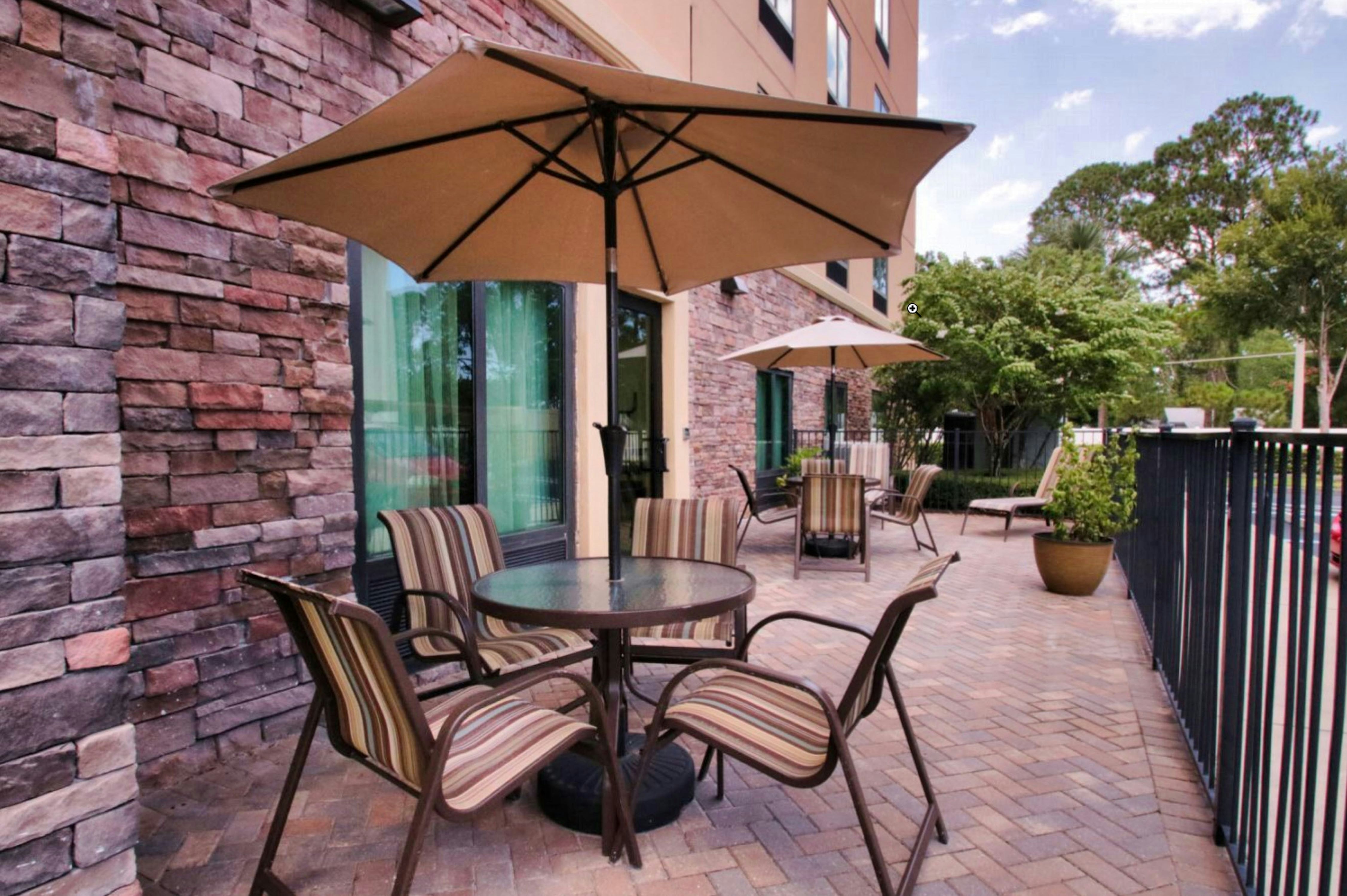 Hampton Inn & Suites Jacksonville - Beach Boulevard/Mayo Clinic Area 54/54