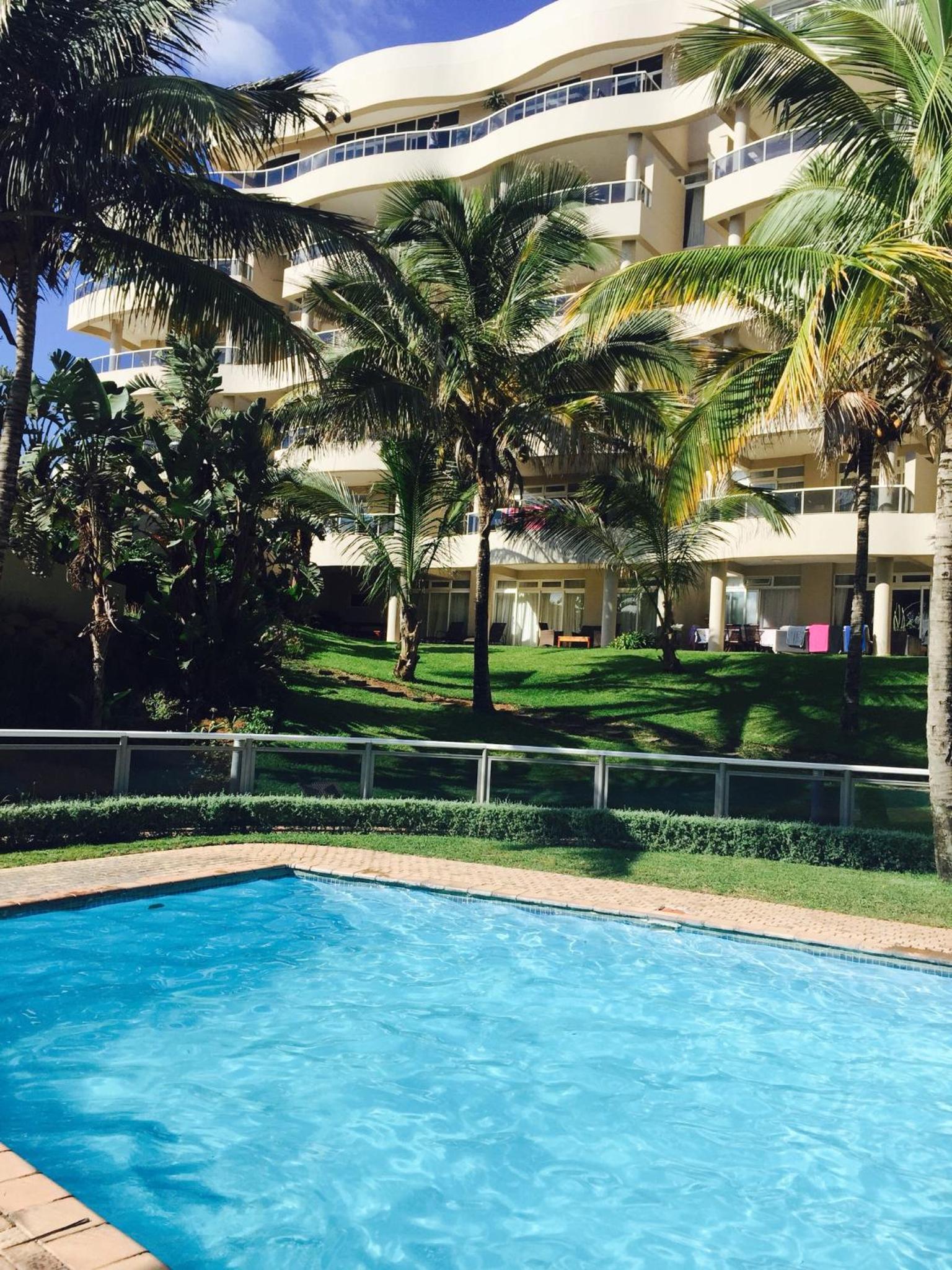 305 Manor Gardens 52/58