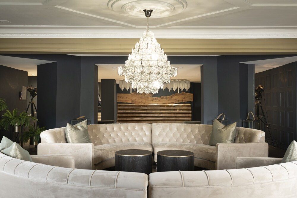 Derwent Manor Boutique Hotel 2/43