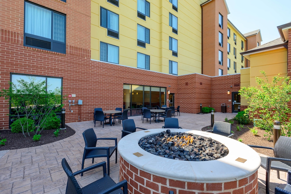 Towneplace Suites By Marriott Frederick 7/31