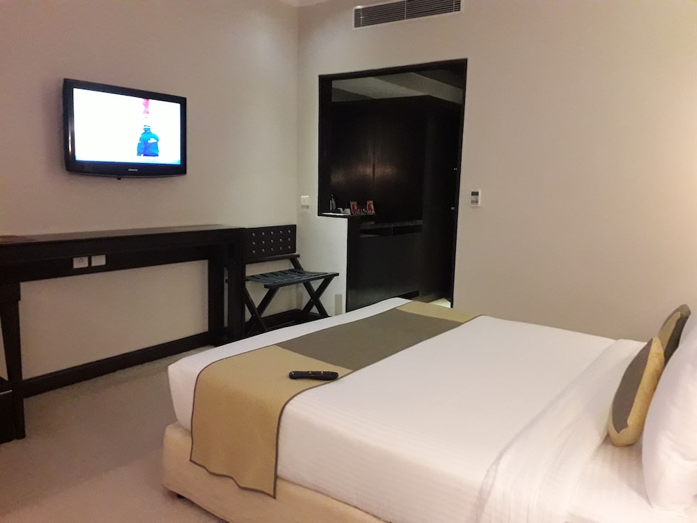 Goldfinch Hotel Delhi NCR 23/63